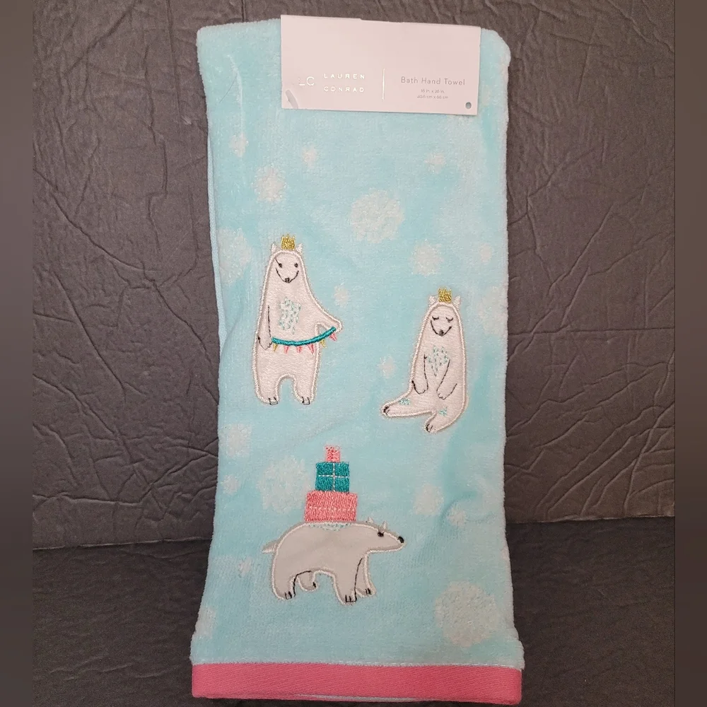 LC Lauren Conrad Polar Bear Hand Towel NWT